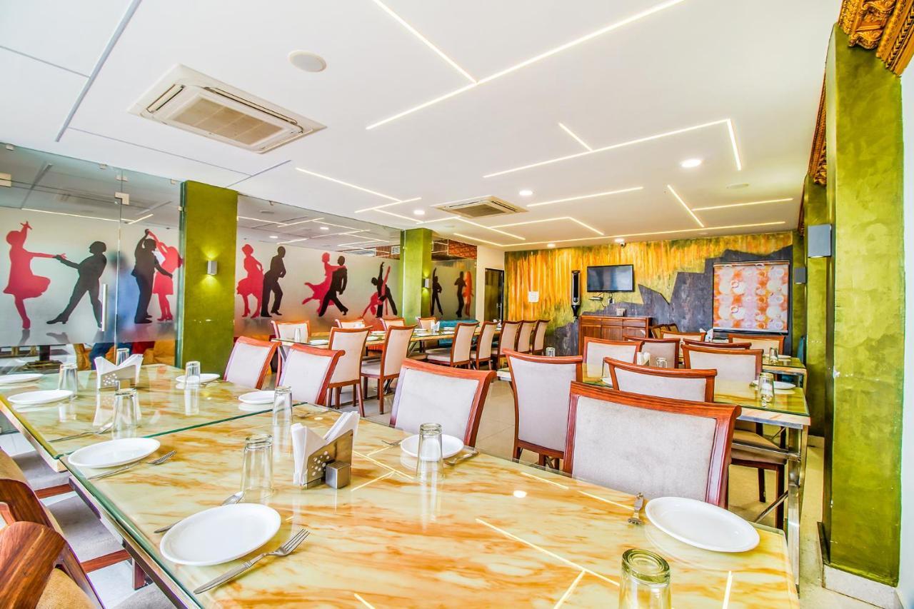 Fabhotel Eleven Heights Bhopal Dış mekan fotoğraf